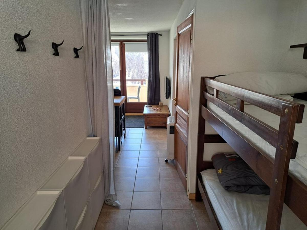 Appartement 2 Pieces A Petit Prix A Montgenevre, Bien Equipe - Fr-1-266-168 Luaran gambar